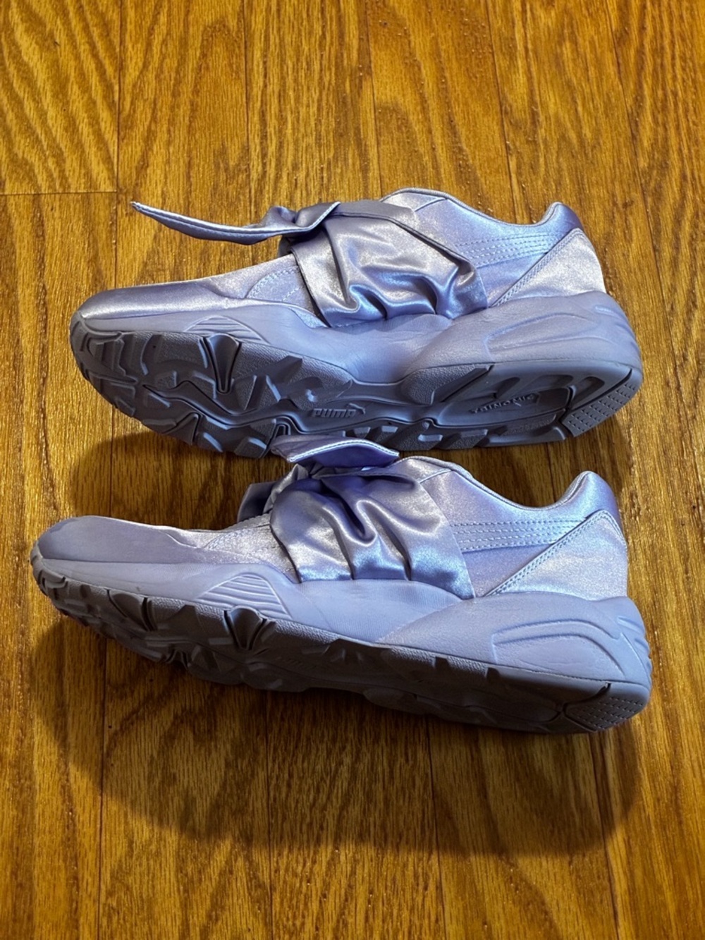 Puma x Fenty Rihanna Satin Bow Sneakers in Lilac Sweet Lavender - Picture 4 of 12
